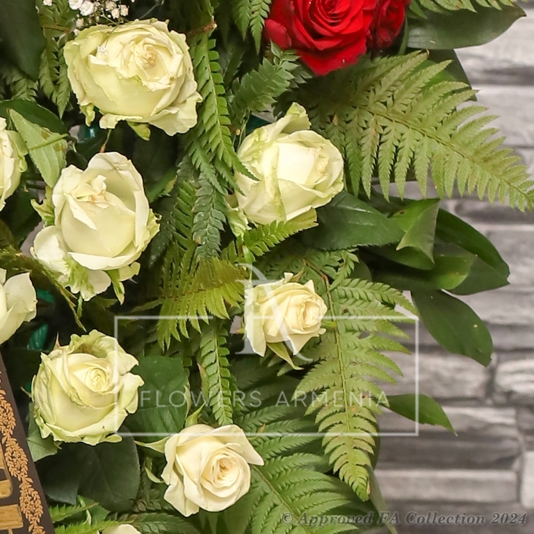 Flowers Shop in Yerevan Flower Delivery in Armenia Two Color Wreath
