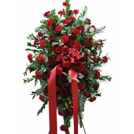 Natural Wreath Red Flowers